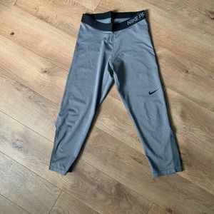 Nike leggings
